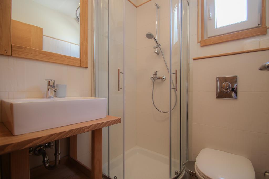 Apartments Erica Lux Новиград Екстериор снимка